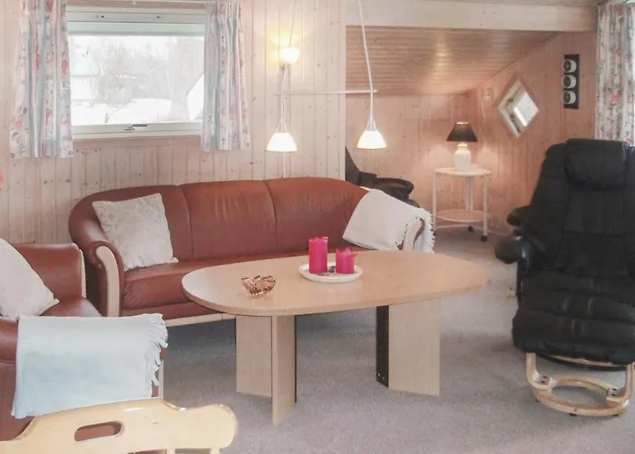 Semesterbostad Holiday Home Grottevej Humble I